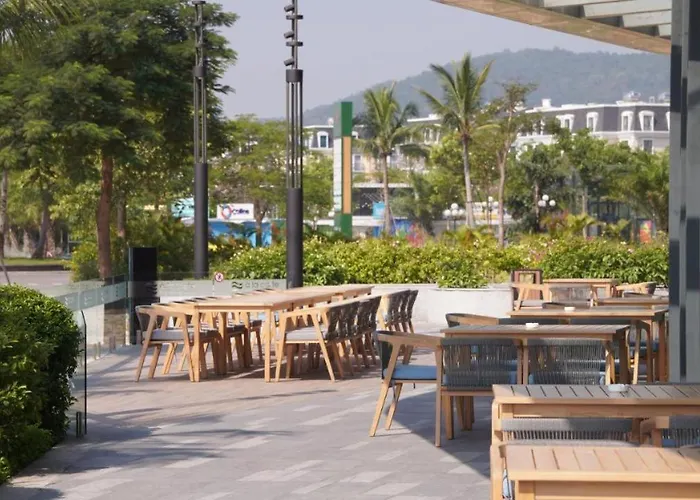 Alacarte Bay-ocean Apartment Hạ Long